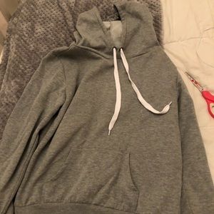 Grey hoodie with strings